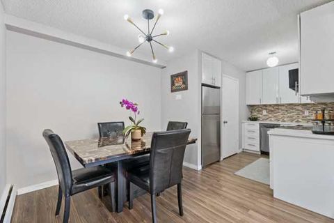 3809 45 Street SW 137 Calgary AB T3E 3H4