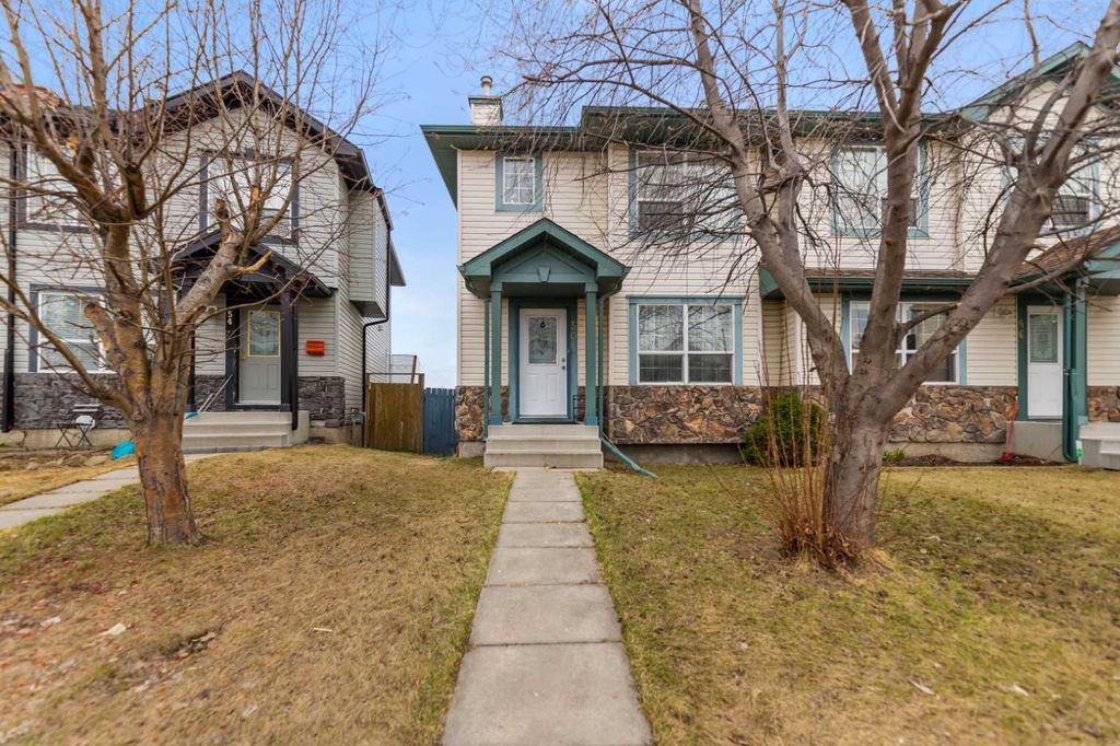Photo of 50 Taravista Gardens NE, Calgary, AB T3J 4K9 (MLS # A2305021)
