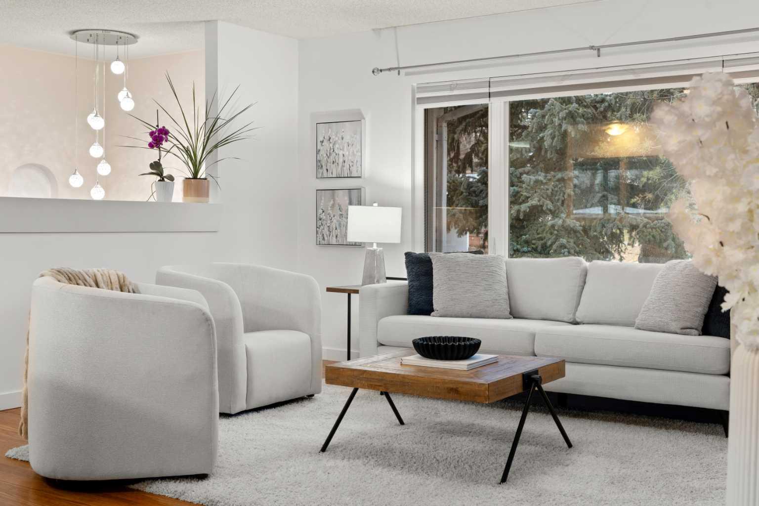 3251 Bearspaw Drive NW