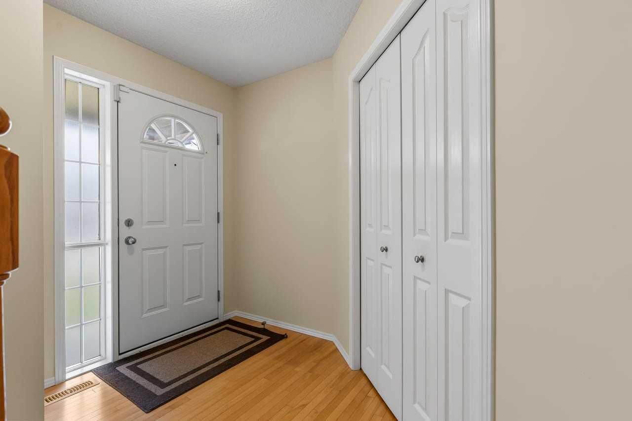 303 Springborough Way SW