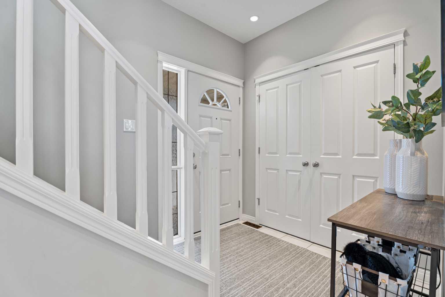 40 Drake Landing Way