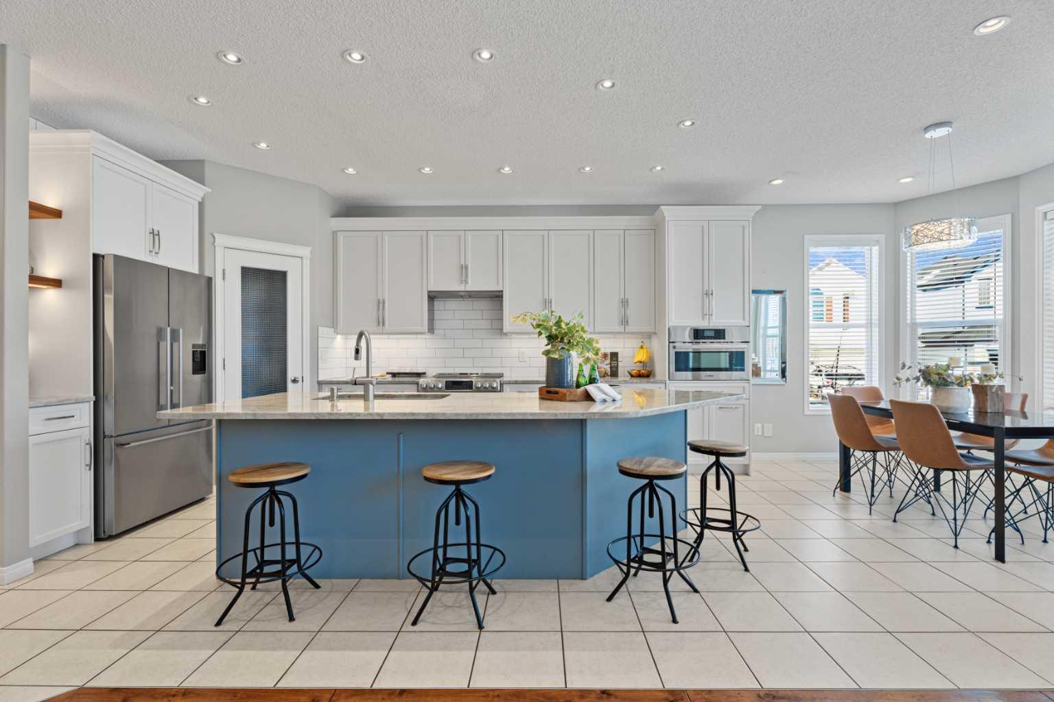 40 Drake Landing Way