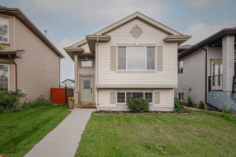 Photo of 8610- 102A Ave Ave, Grande Prairie, AB T8X 0B5 (MLS # A2325963)