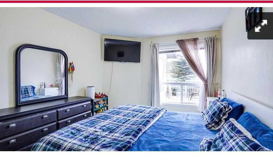 74 Tararidge Circle NE