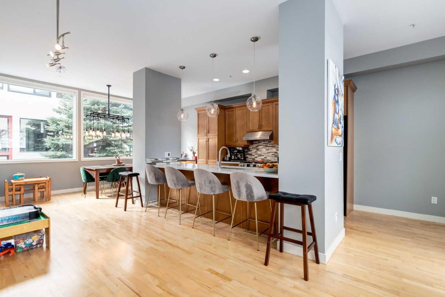 1720 12 Street SW 107