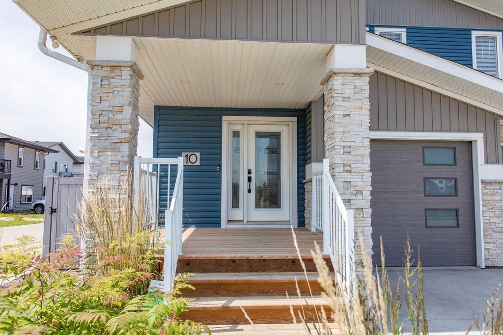 Photo of 10 Tagish Avenue, Red Deer, AB T4P 0Y6 (MLS # A2329549)