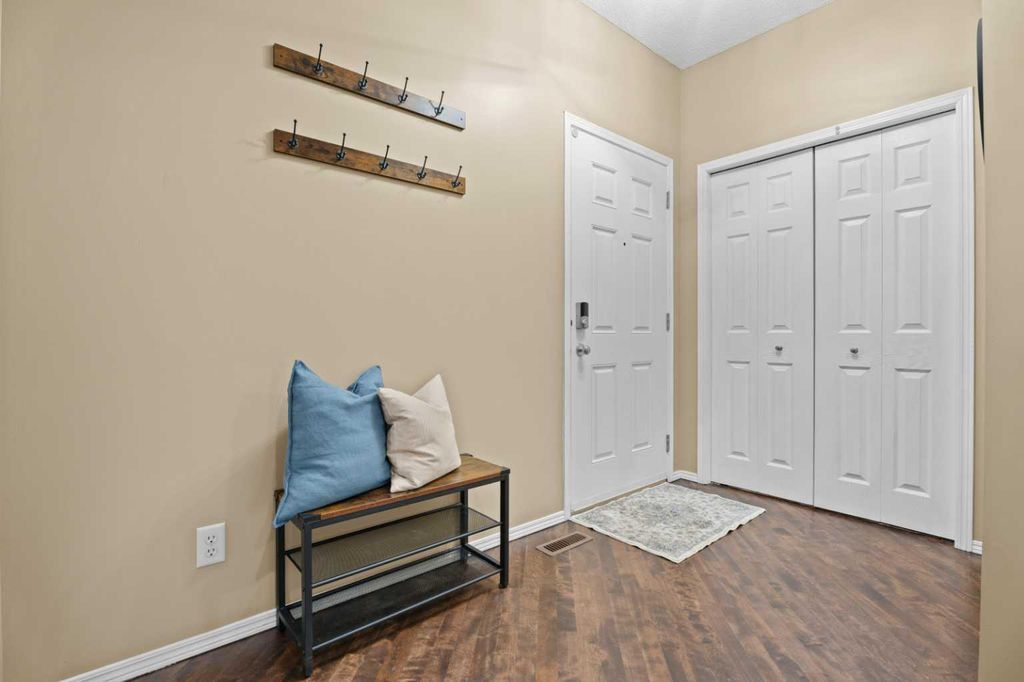 Photo of 266 Cranwell Bay SE, Calgary, AB T3M 1G2 (MLS # A2329818)