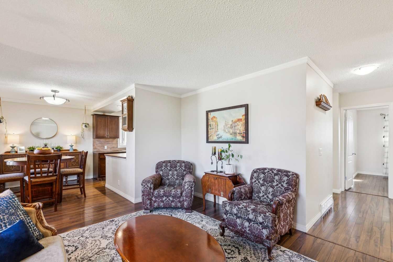 144 Dovercliffe Way SE