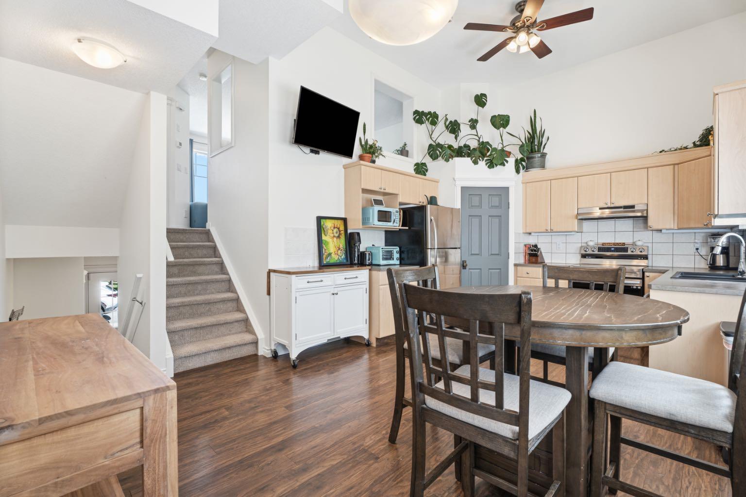 12 Crystal Shores Cove