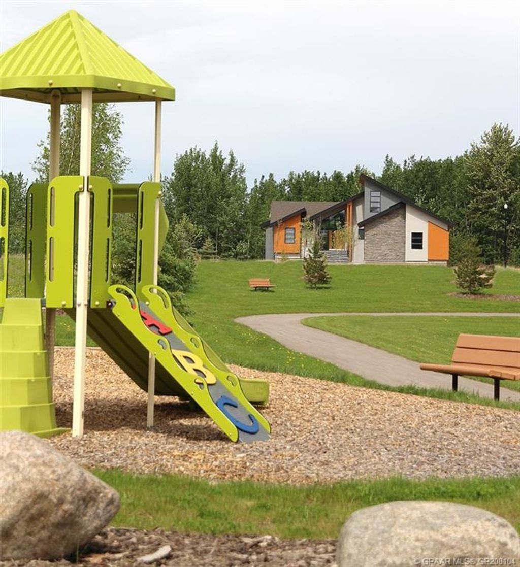 Photo of 7960 Creekside Drive, Rural Grande Prairie No. 1, County of, AB T8W 0H3 (MLS # A2048915)