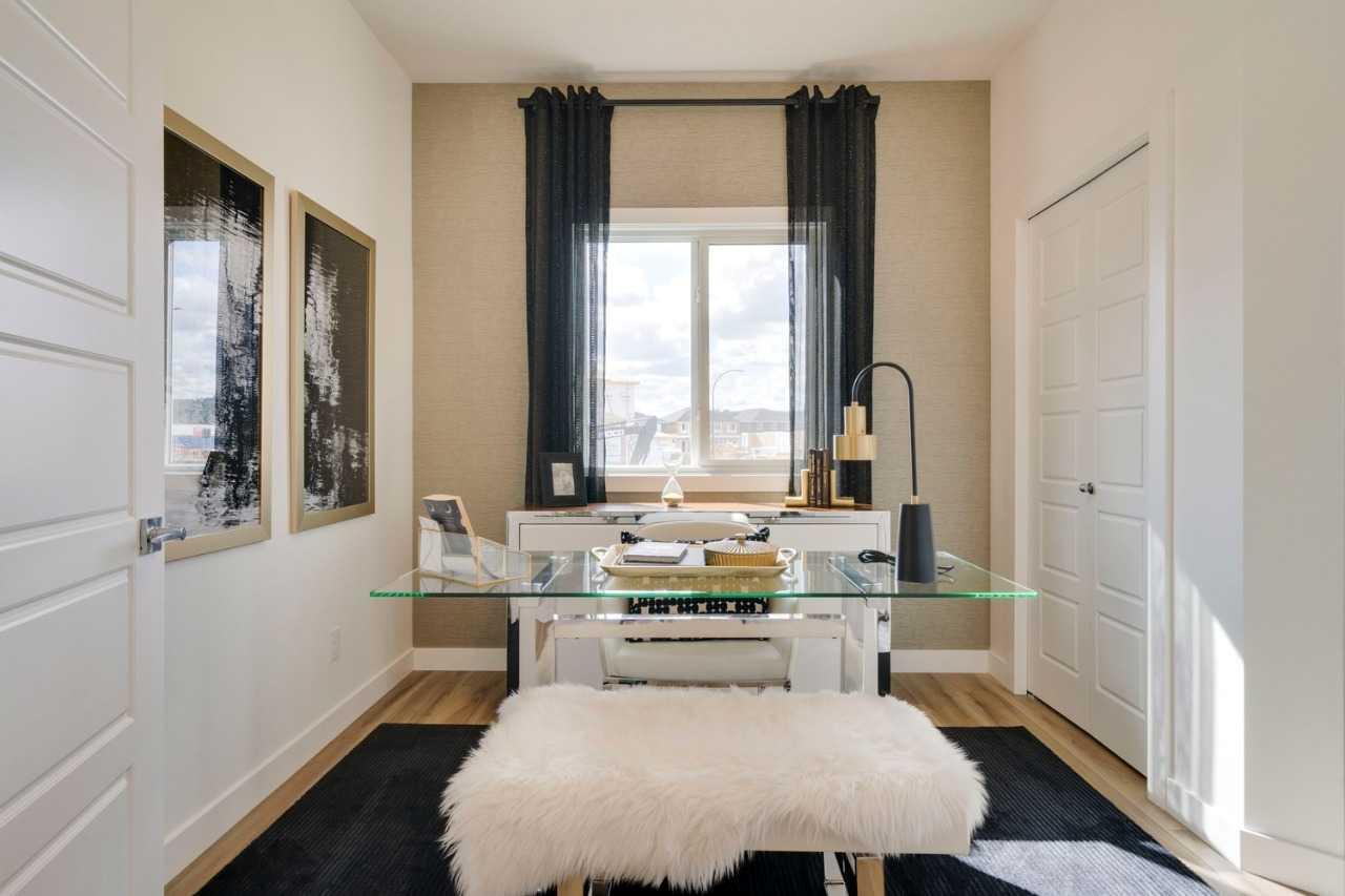 87 Creekstone Common SW