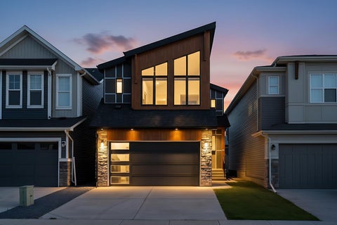 Photo of 184 Creekstone Row SW, Calgary, AB T2X 5E1 (MLS # A2340211)