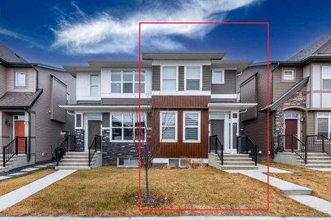 57 Corner Glen Row NE Calgary AB T3N 2L9