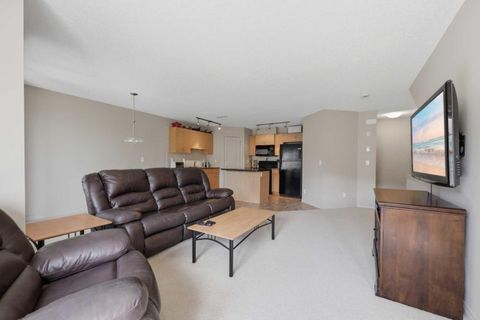 Photo of 18 Auburn Bay Common SE, Calgary, AB T3M 0M3 (MLS # A2329192)