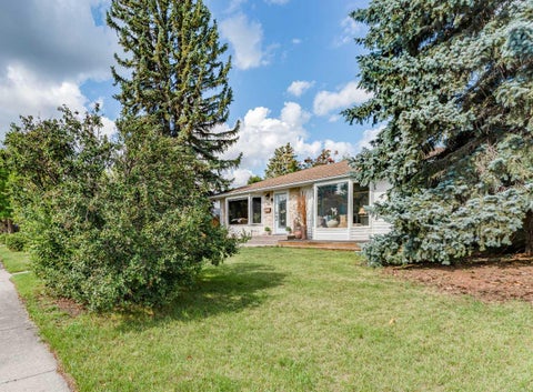Tiny photo for 52 Windermere Road SW, Calgary, AB T3C 3K5 (MLS # A2343225)