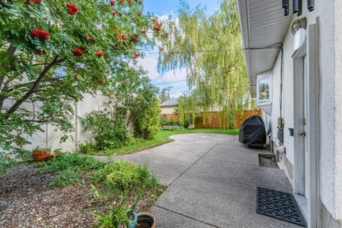 Tiny photo for 52 Windermere Road SW, Calgary, AB T3C 3K5 (MLS # A2343225)