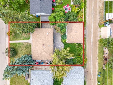 Tiny photo for 52 Windermere Road SW, Calgary, AB T3C 3K5 (MLS # A2343225)
