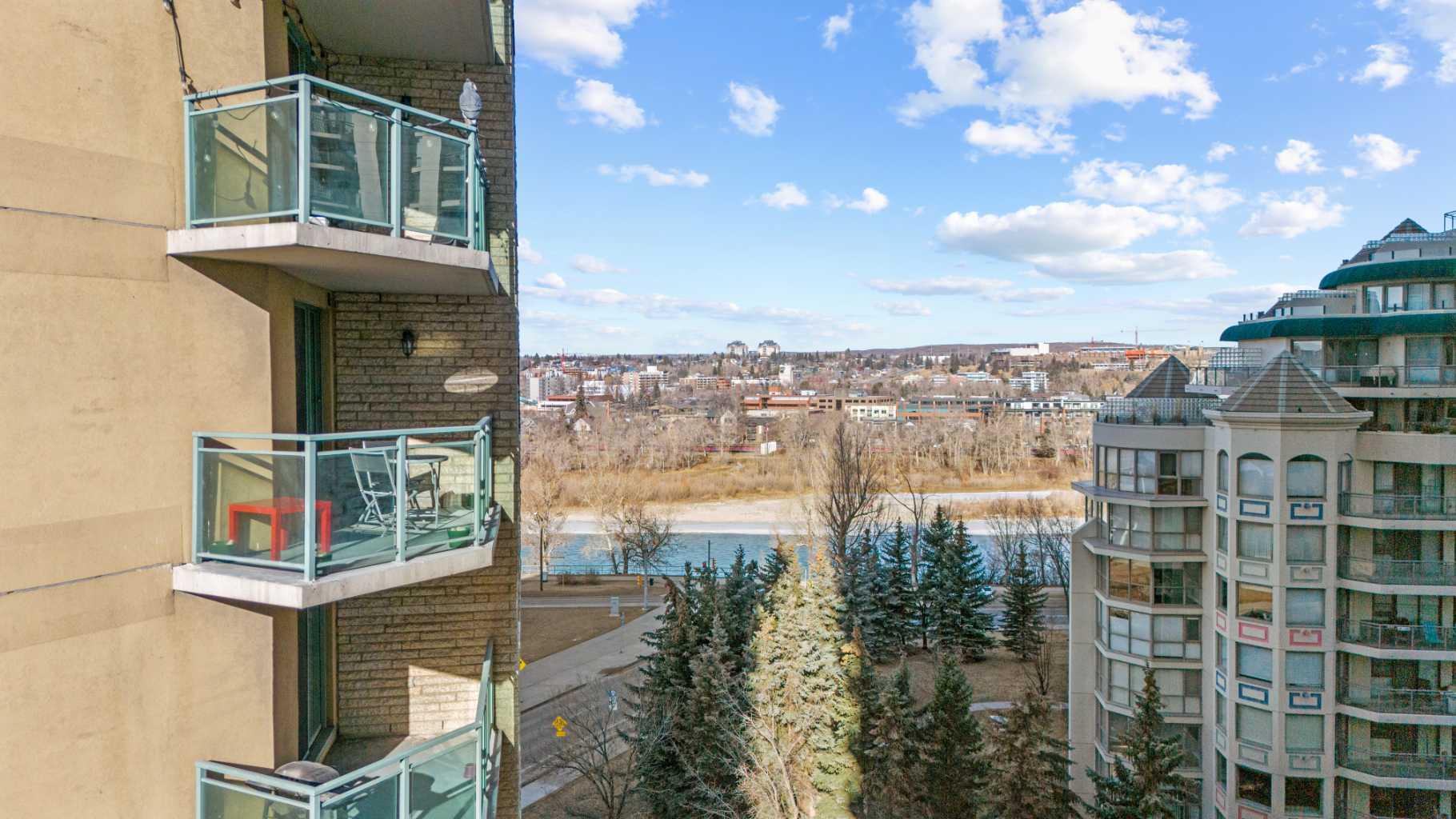 1121 6 Avenue SW 904