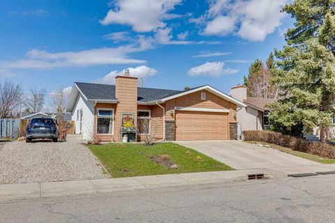 Photo of 104 Cedarpark Drive SW, Calgary, AB T2E 1J8 (MLS # A2305887)
