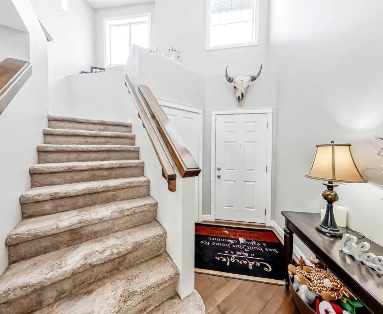 562 New Brighton Drive SE