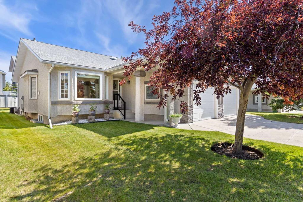 Photo of 217 Arbour Cliff Close NW, Calgary, AB T3G 3W7 (MLS # A2244003)