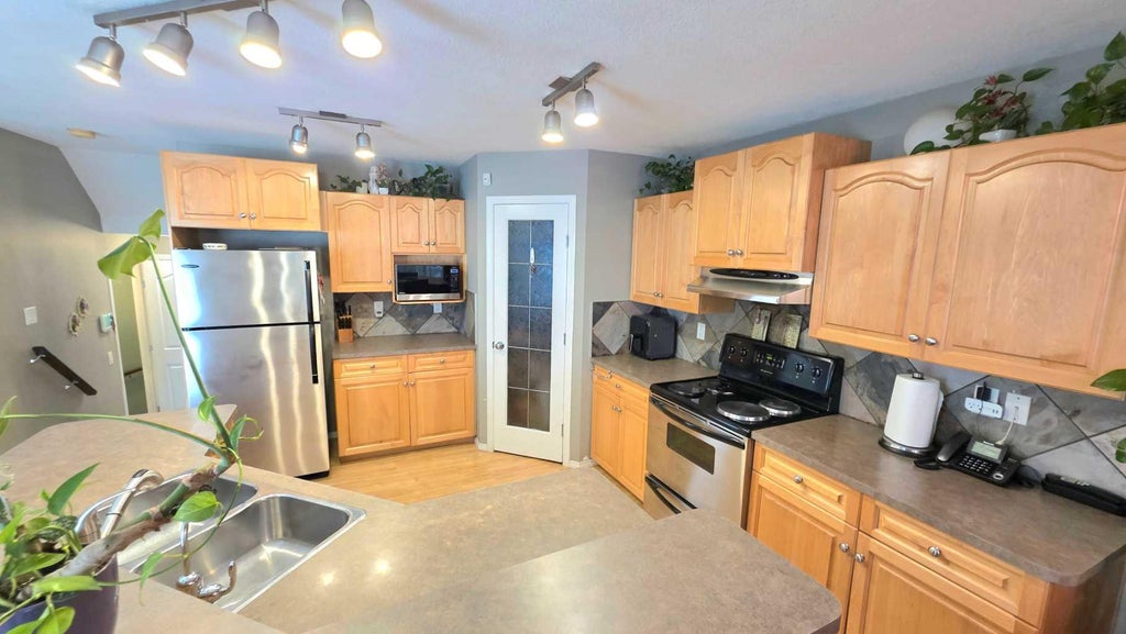 Photo of 9209 129 Avenue, Grande Prairie, AB T8X 1R5 (MLS # A2342029)