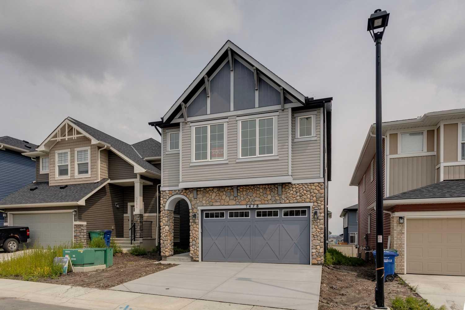 1478 Bayview Point SW