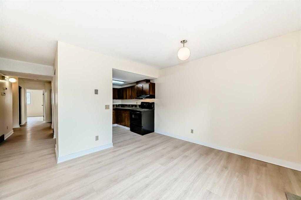 1540 29 Street NW 702