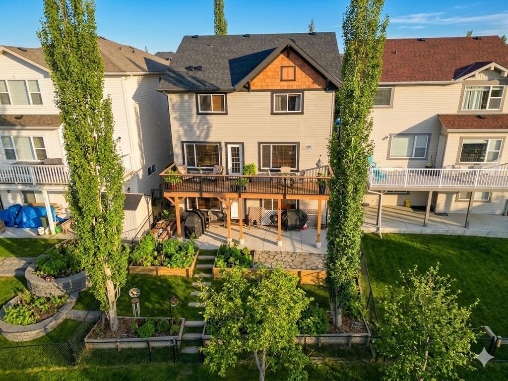 Photo of 50 Panamount View NW, Calgary, AB T3K 0A6 (MLS # A2314930)