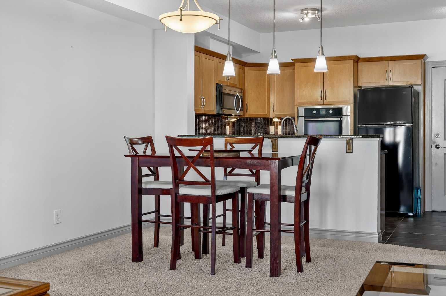 70 Royal Oak Plaza NW 406