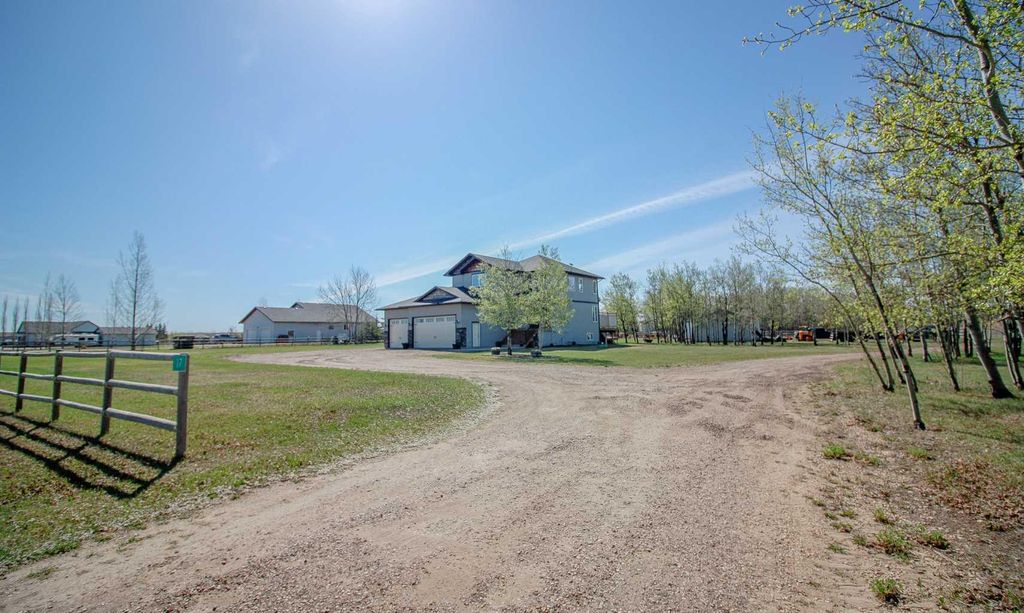 Photo of 712054 Range Road 55 #17, Grande Prairie, AB T8X 4A8 (MLS # A2309425)
