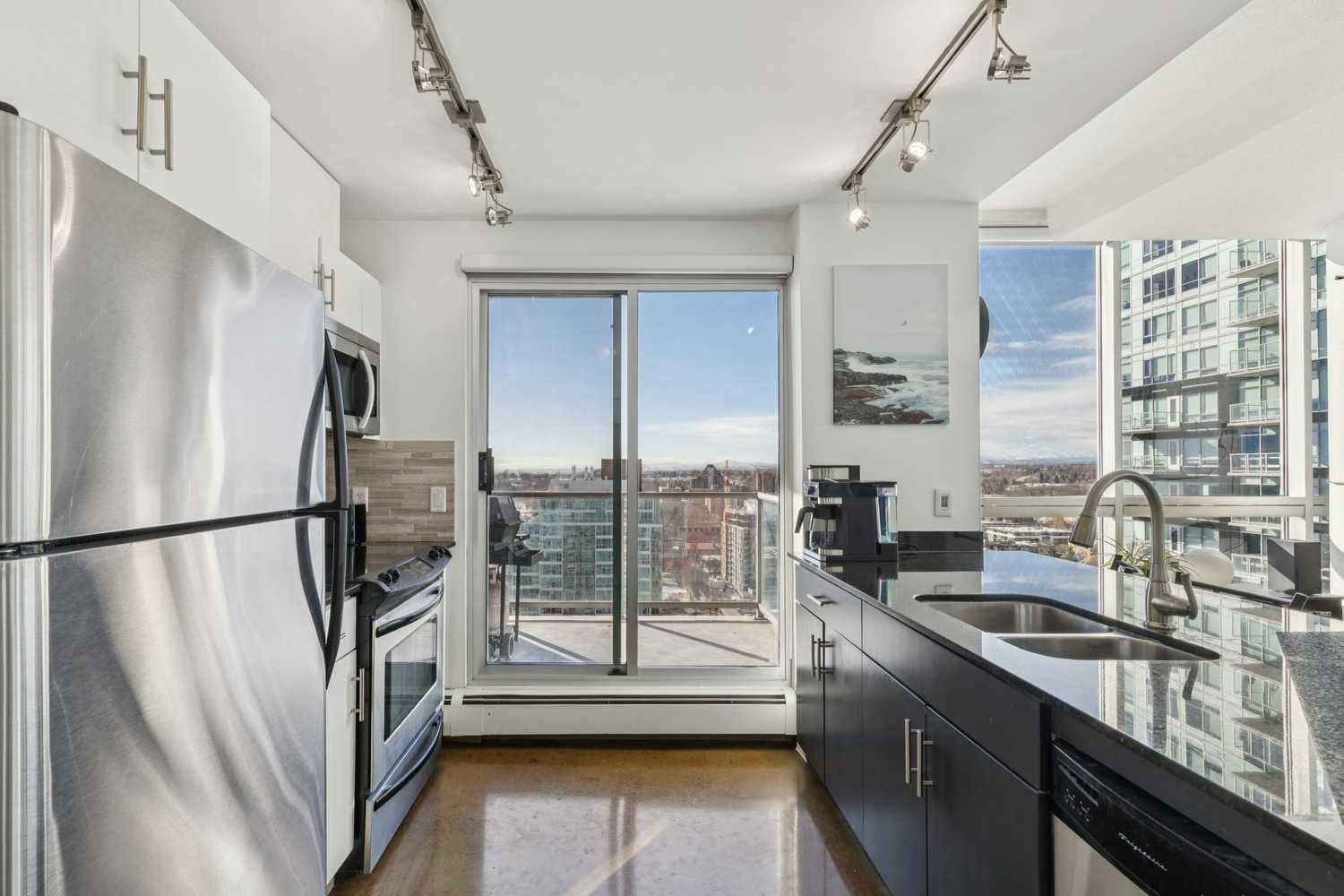 135 13 Avenue SW 2008