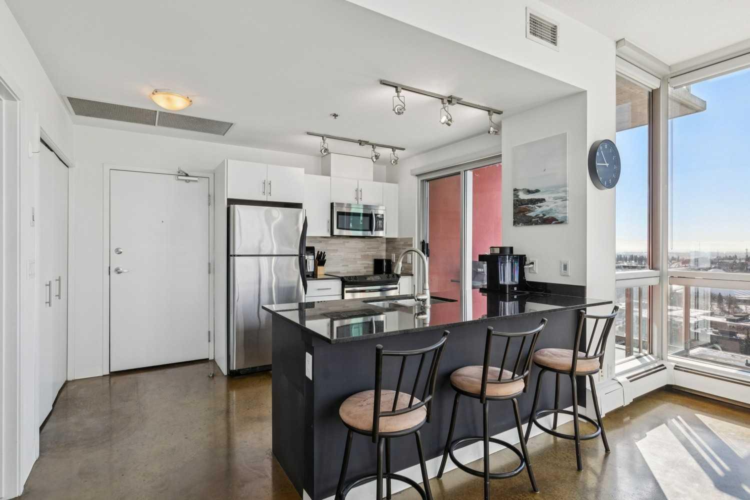 135 13 Avenue SW 2008