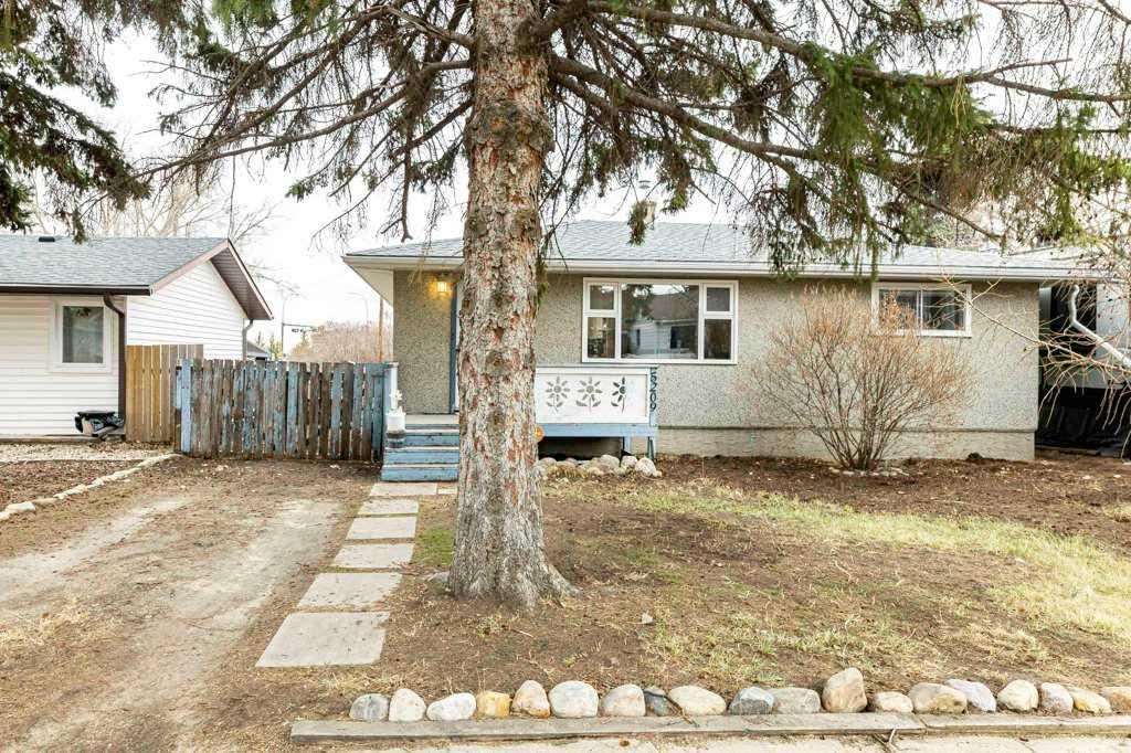 Photo of 5209 Wilson Street, Blackfalds, AB T0M 0J0 (MLS # A2304507)