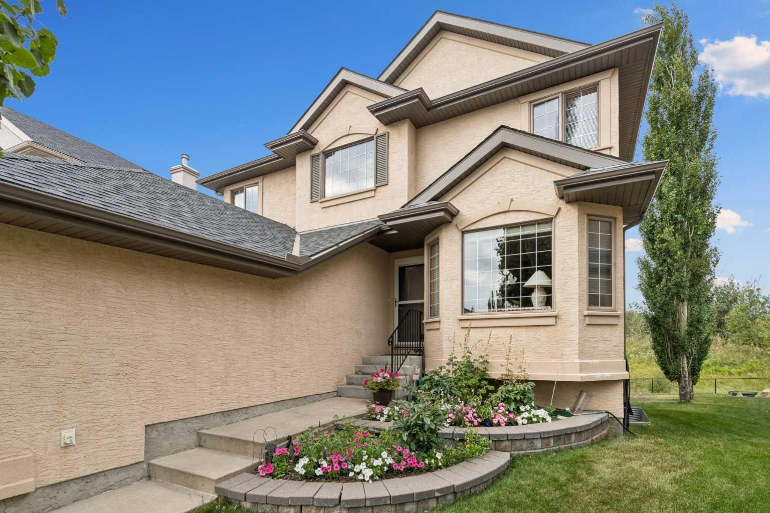 127 Edgeridge Close NW