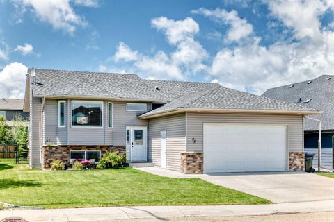 Photo of 45 Vantage Crescent, Olds, AB T4H 1P6 (MLS # A2321881)