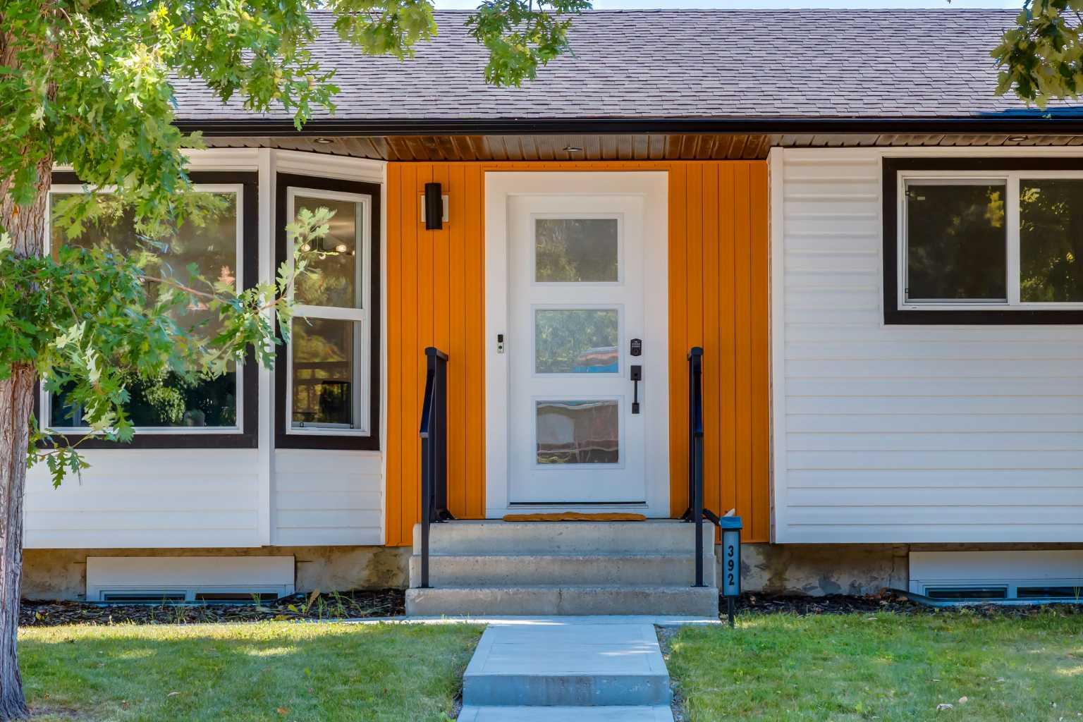 392 Cantrell Drive SW