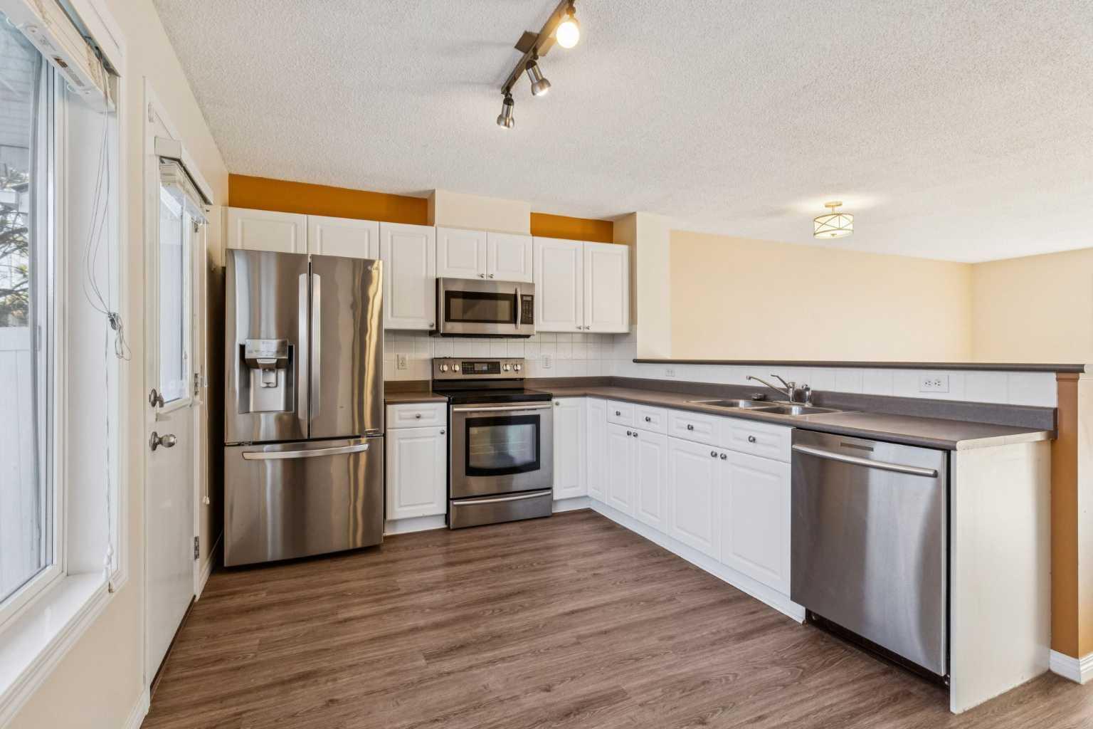 95 Tuscany Springs Gardens NW