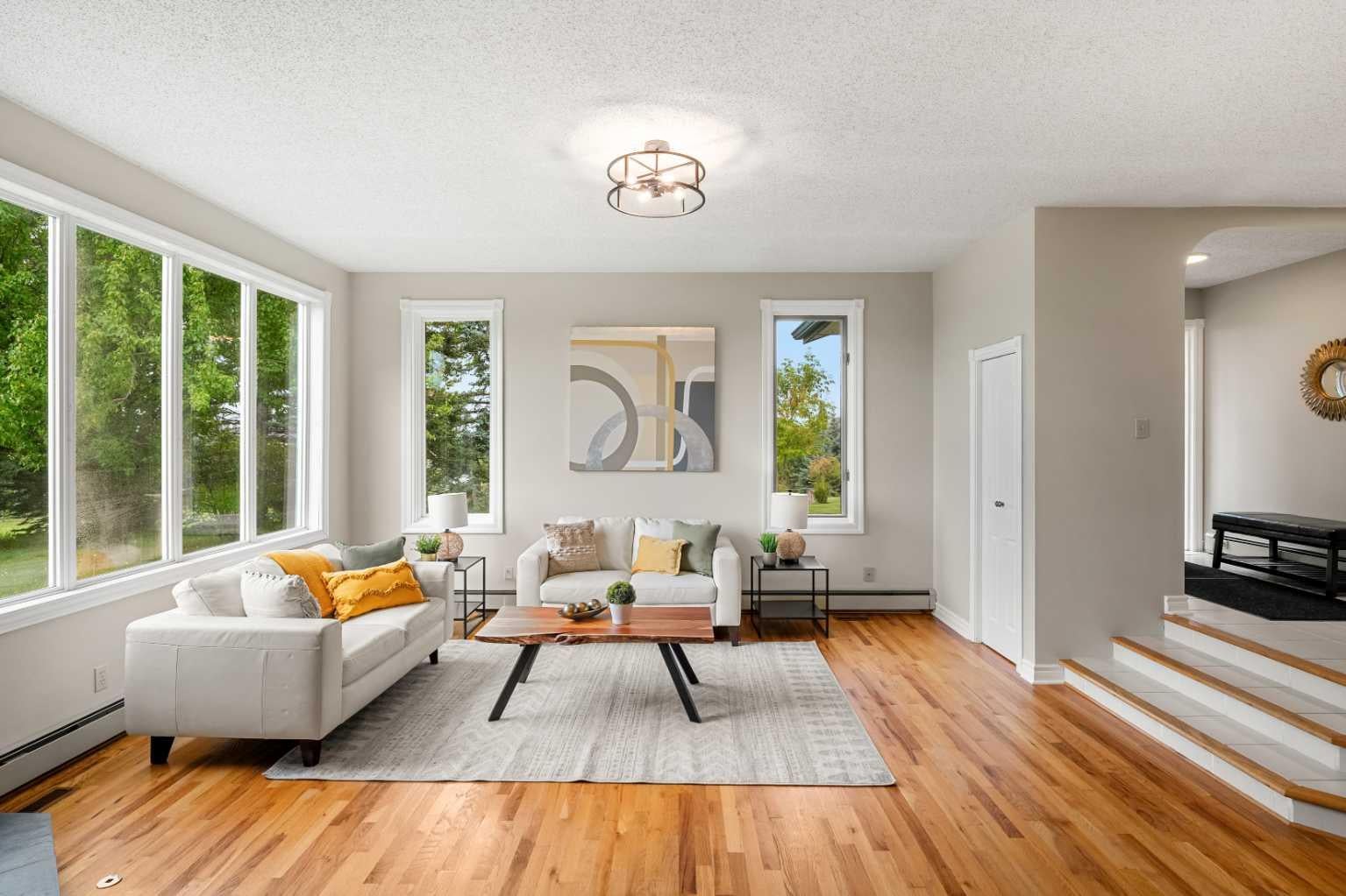 176053 174 Avenue W 200