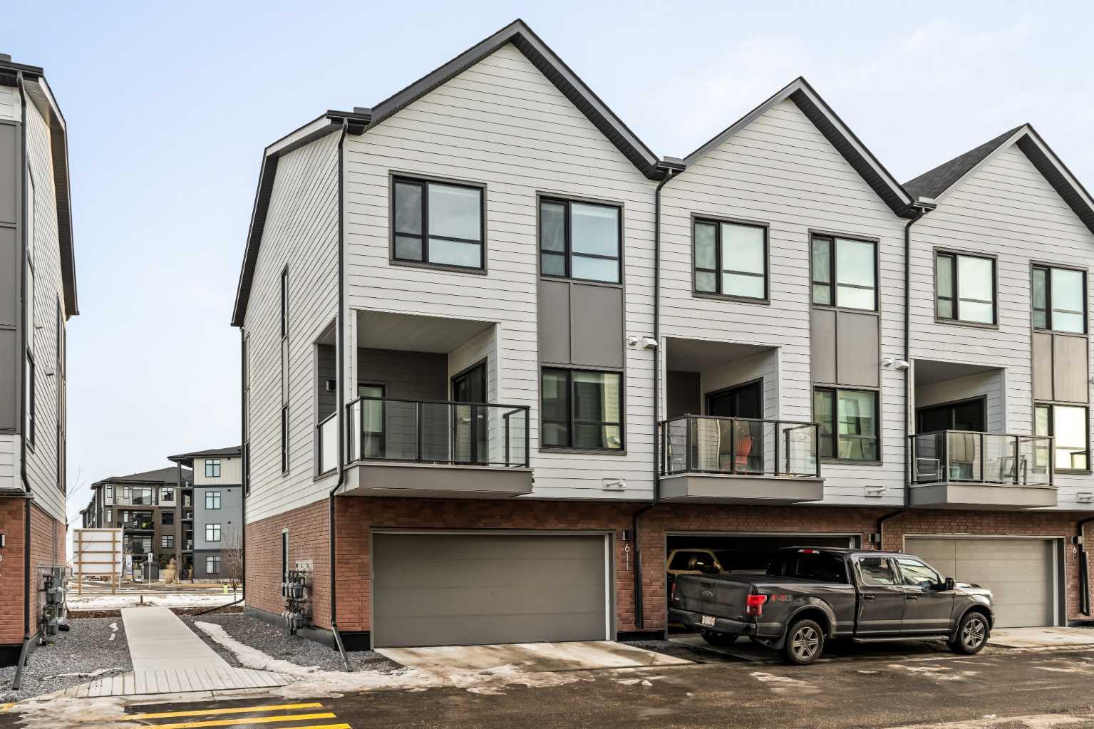 20295 Seton Way SE 611