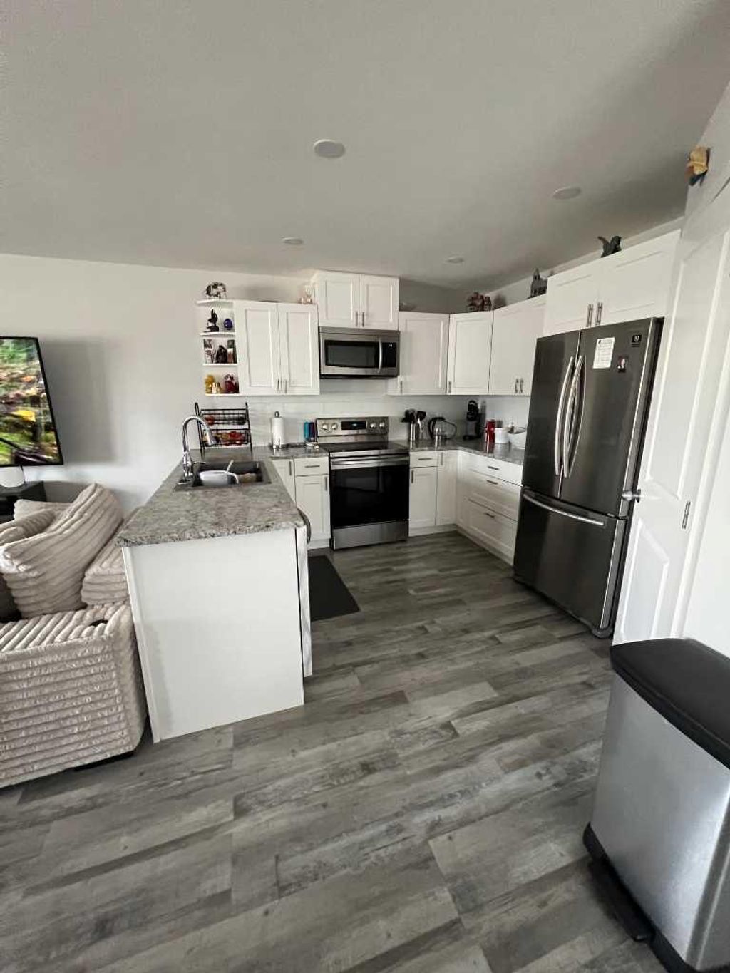 Photo of 826 3rd Avenue, Beaverlodge, AB T0H 0C0 (MLS # A2310384)