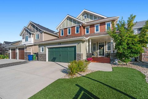 2233 Bayside Circle SW Airdrie AB T4B 0V6