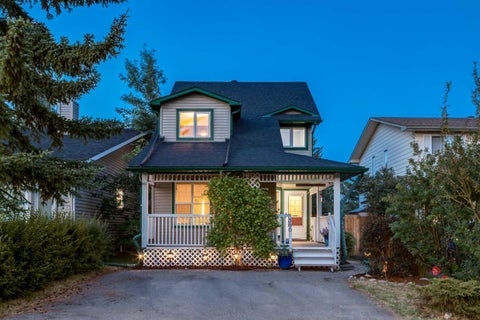 Photo of 380 Shawcliffe Circle SW, Calgary, AB T2Y 1A4 (MLS # A2329129)