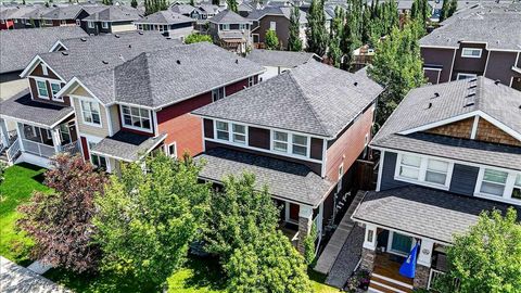 Photo of 199 River Heights Crescent, Cochrane, AB T4C 0V1 (MLS # A2327415)