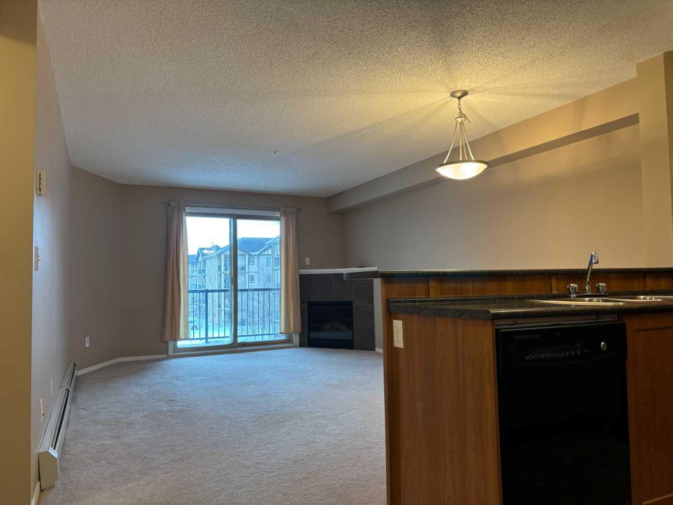 60 Panatella Street NW 3303