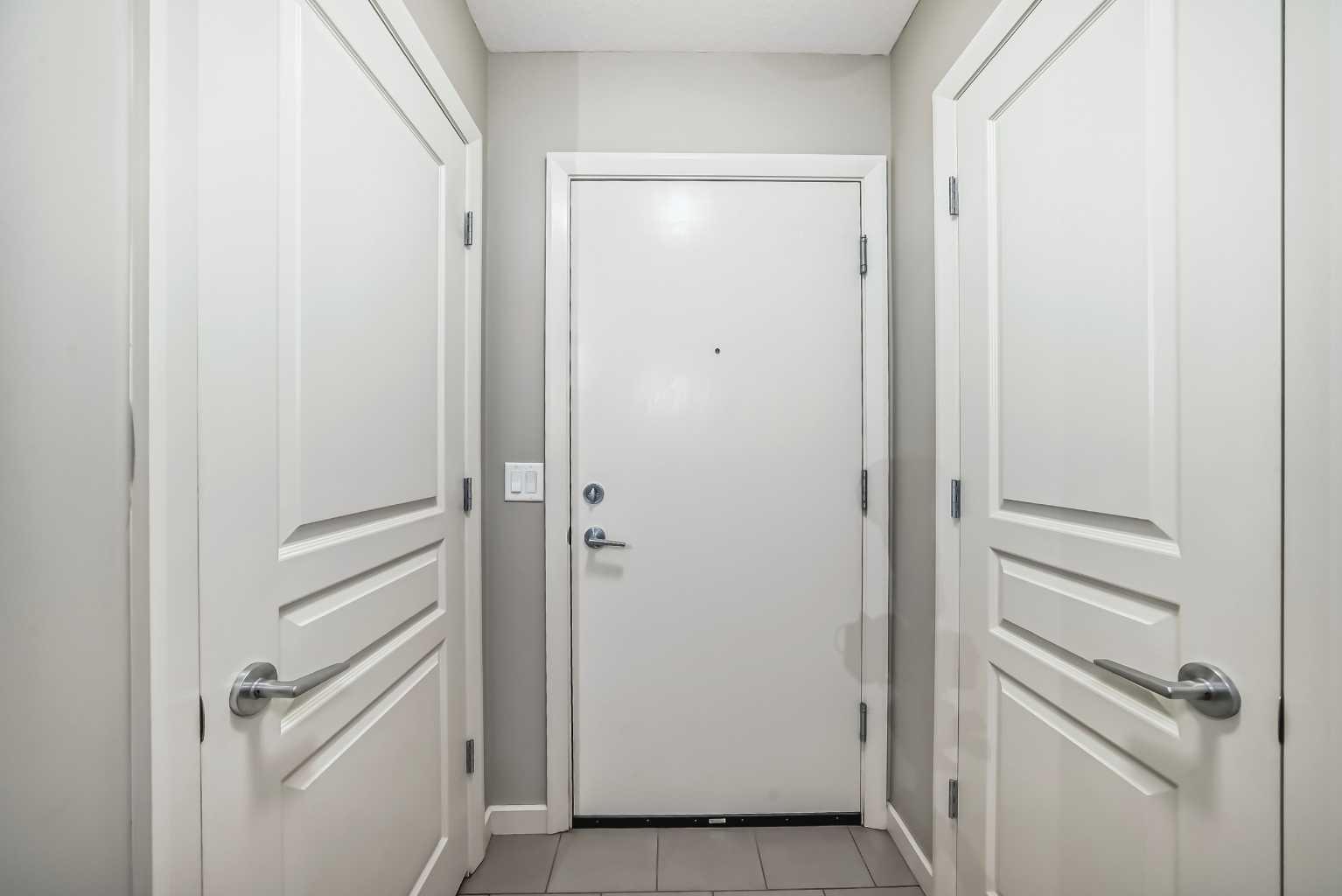 1320 1 Street SE 1601