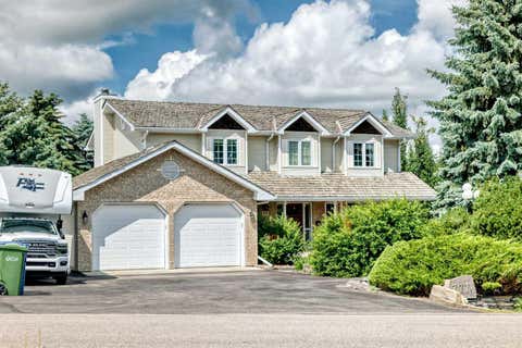 Tiny photo for 777 EAST LAKEVIEW Road, Chestermere, AB T1X 1B1 (MLS # A2330494)