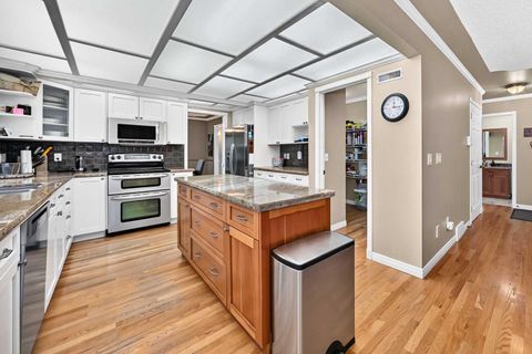Tiny photo for 777 EAST LAKEVIEW Road, Chestermere, AB T1X 1B1 (MLS # A2330494)