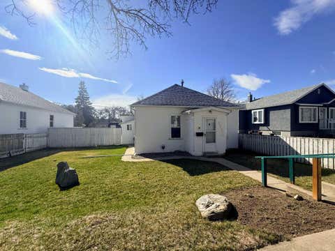 Photo of 538 12C Street N, Lethbridge, AB T1H 2N3 (MLS # A2300777)