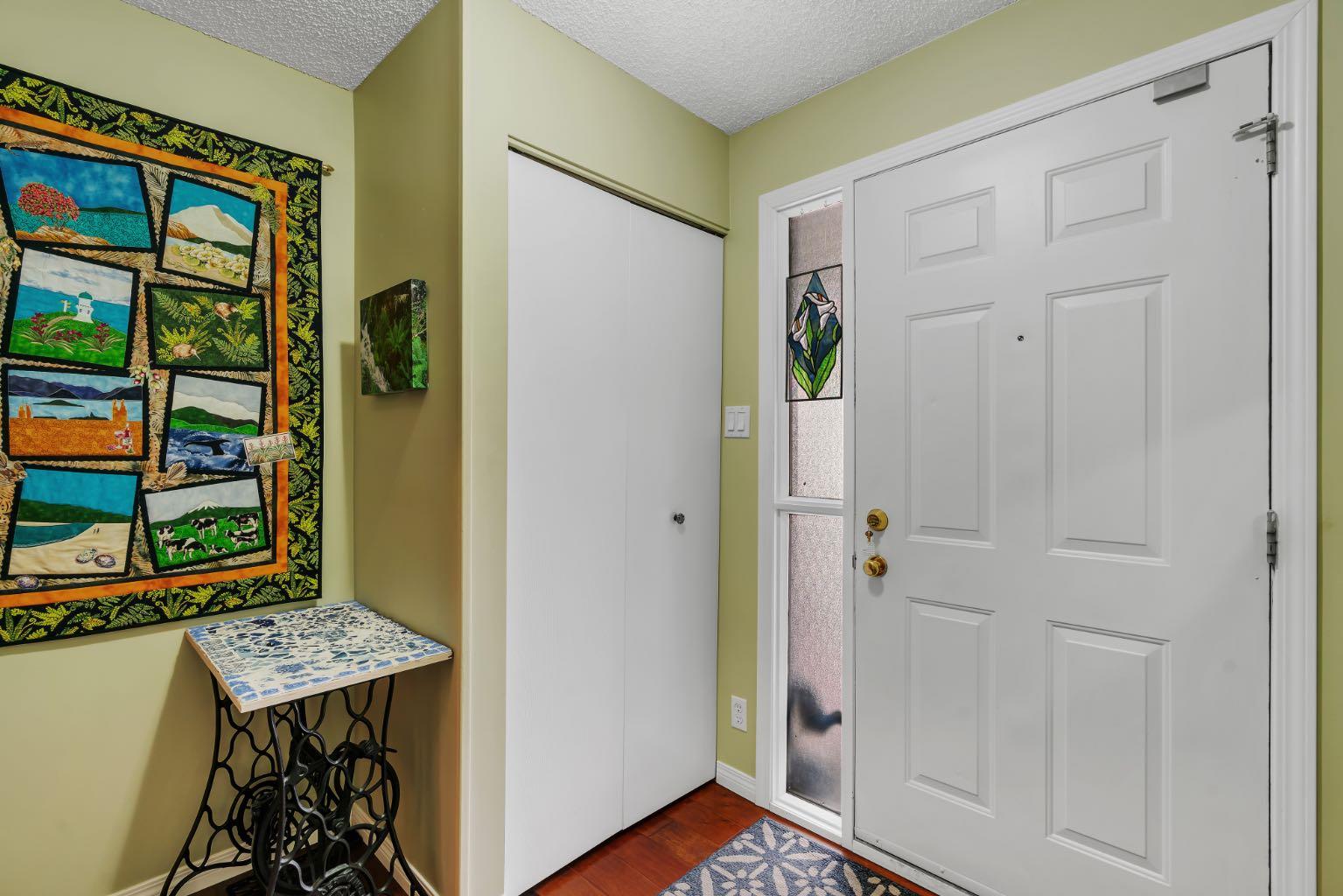 64 Woodacres Crescent SW 16